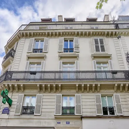 Atypical Apartment - Bastille